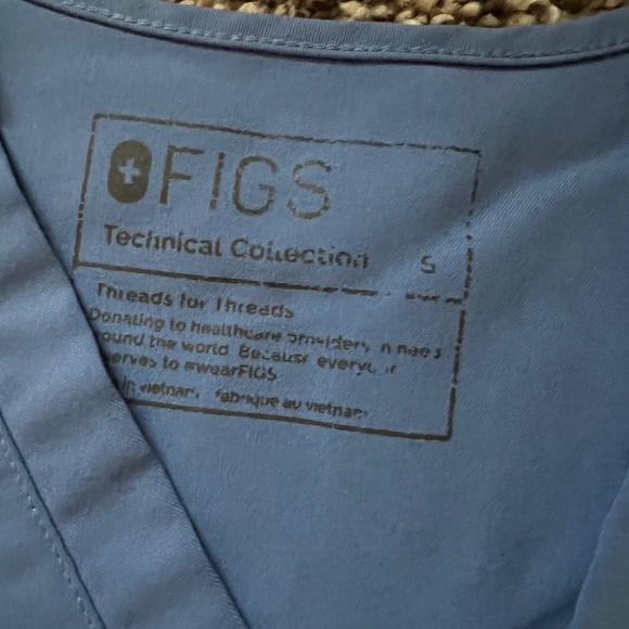 Figs scrub set in Ceil Blue - size small - Picture 3 of 5